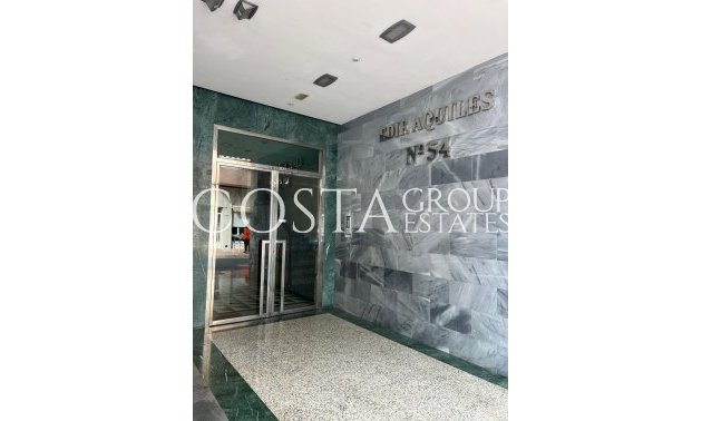 Resale - Apartments -
Torrevieja - Torrevieja Centro