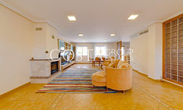 Resale - House -
Torrevieja - Torrevieja Centro