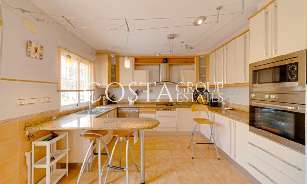 Resale - House -
Torrevieja - Torrevieja Centro