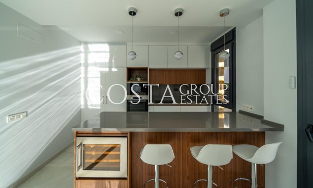 Resale - Villa -
Orihuela - Orihuela Costa