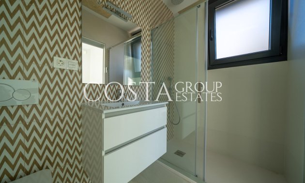 Resale - Villa -
Orihuela - Orihuela Costa