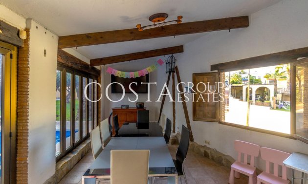 Resale - Villa -
Orihuela - Los Balcones