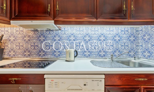 Resale - Apartments -
Torrevieja - Torrevieja Centro