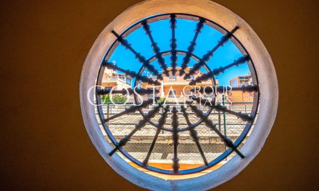 Resale - Apartments -
Torrevieja - Torrevieja Centro