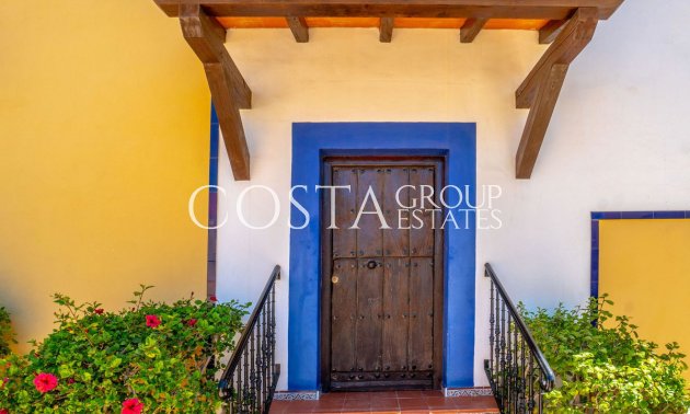 Resale - Apartments -
Torrevieja - Torrevieja Centro