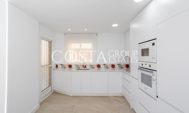 Resale - Apartments -
Pilar de la Horadada - Torre De La Horadada