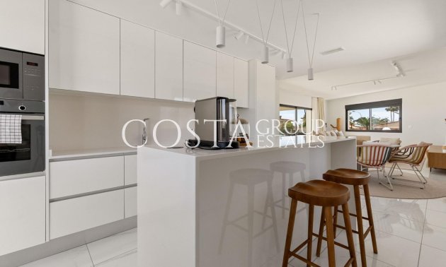 Resale - Villa -
Torrevieja - La Veleta