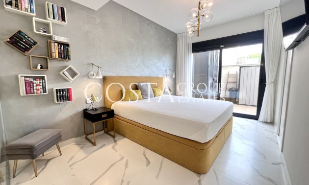 Resale - Apartments -
San Miguel de Salinas - San Miguel de Salinas Centro