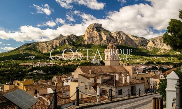 New Build - House -
Polop - PAU1