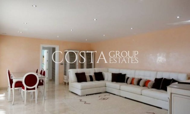 Resale - Villa -
Alicante - Alicante Centro