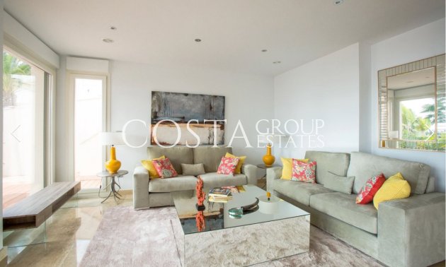 Resale - Villa -
Teulada - Moraira