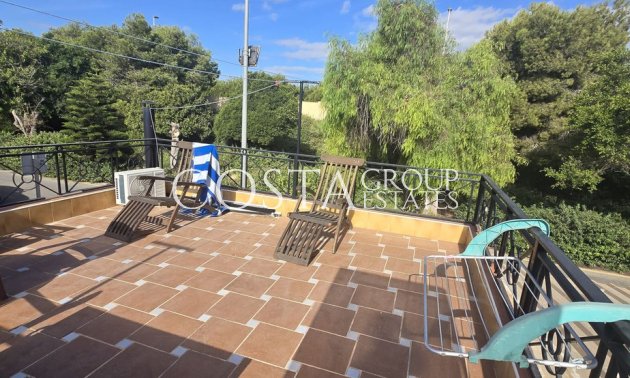 Resale - Villa -
Torrevieja - Torrevieja Centro