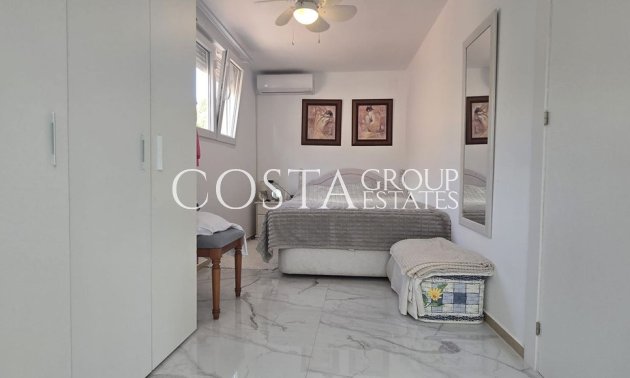 Resale - Villa -
Torrevieja - Torrevieja Centro