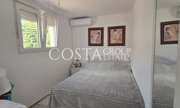 Resale - Villa -
Torrevieja - Torrevieja Centro