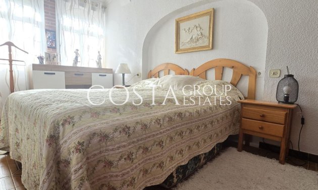 Resale - Villa -
Torrevieja - Torrevieja Centro