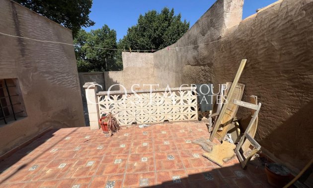 Resale - House -
Pinoso - Pinoso Centro