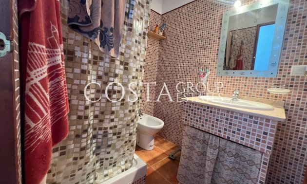 Resale - House -
Pinoso - Pinoso Centro