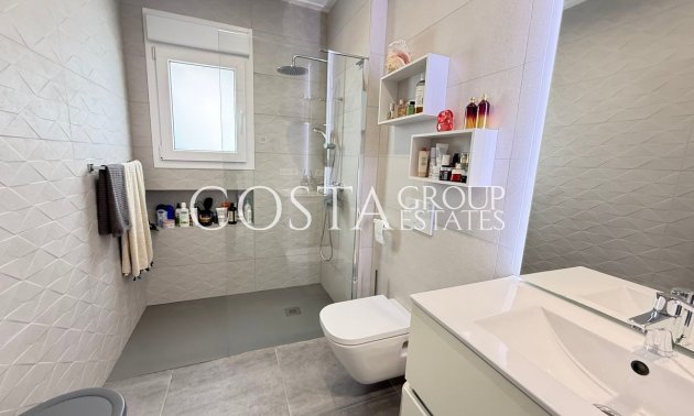 Wiederverkauf - Villa -
Benijofar