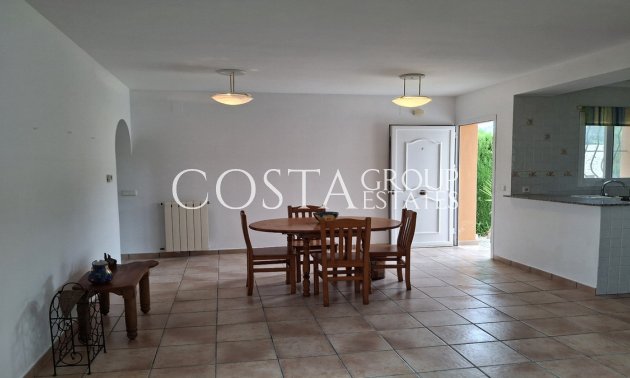 Resale - Villa -
Benitachell - Benitachell Centro