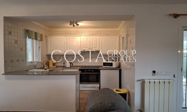 Resale - Villa -
Benitachell - Benitachell Centro