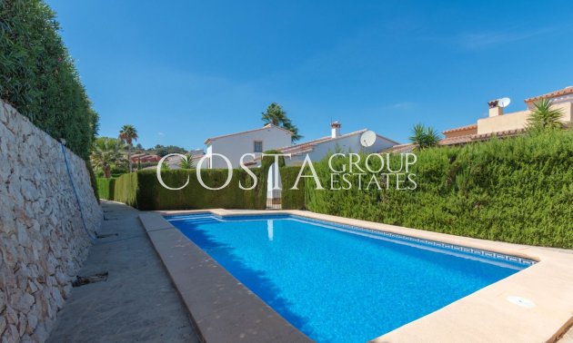 Resale - Villa -
Benitachell - Benitachell Centro