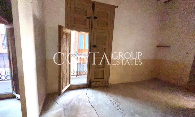 Resale - House -
Pinoso - Pinoso Centro