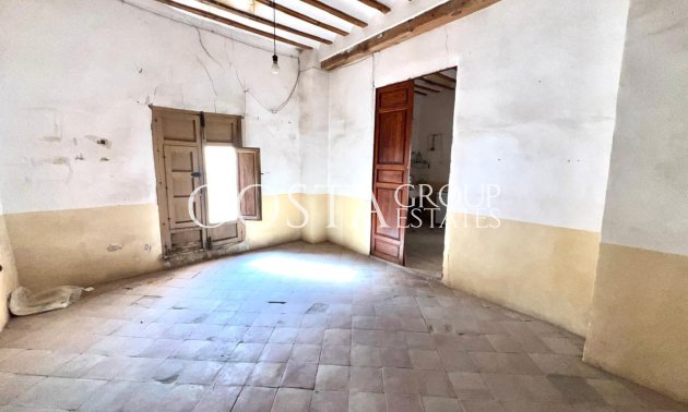 Resale - House -
Pinoso - Pinoso Centro