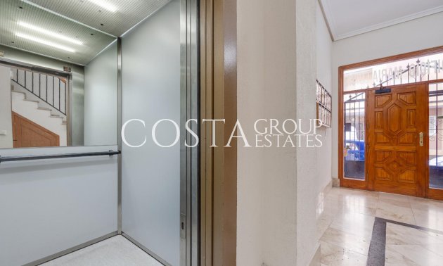 Resale - Apartments -
Alicante City - Parque de las Naciones