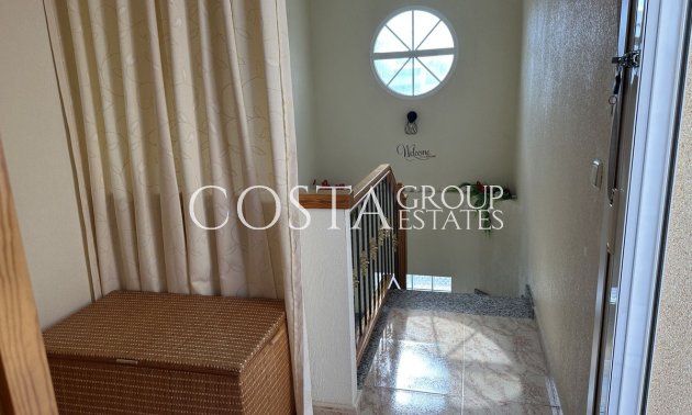 Herverkoop - Villa -
Alicante - Alicante Centro