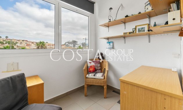 Resale - Apartments -
Orihuela - Villamartin