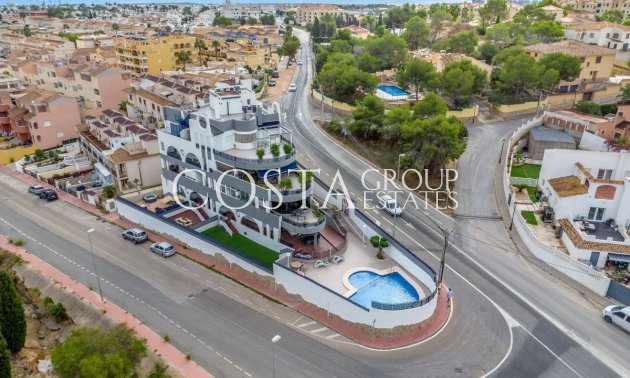 Resale - Apartments -
Orihuela - Villamartin