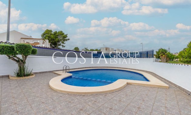 Resale - Apartments -
Orihuela - Villamartin