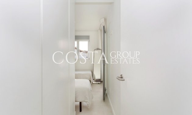 Resale - Apartments -
Orihuela - Villamartin