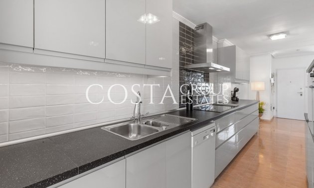 Resale - Apartments -
Orihuela - Villamartin