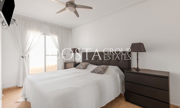 Resale - Apartments -
Orihuela - Villamartin