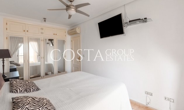 Resale - Apartments -
Orihuela - Villamartin