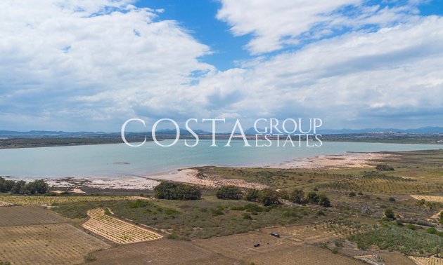 Resale - Apartments -
Torrevieja - La Mata
