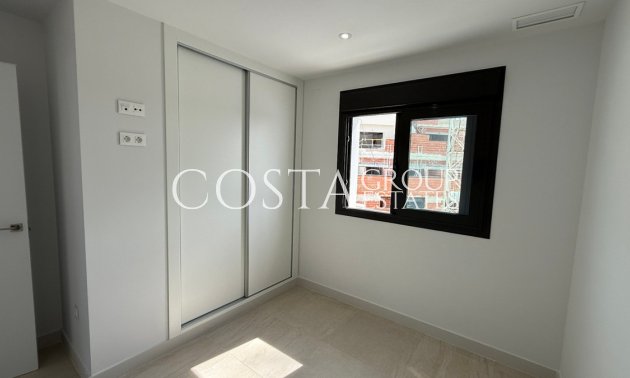 Resale - Apartments -
Torrevieja - Torrevieja Centro