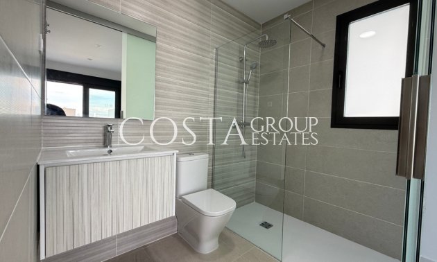 Resale - Apartments -
Torrevieja - Torrevieja Centro