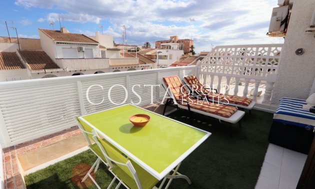 Herverkoop - Huis -
Orihuela - Mil Palmeras