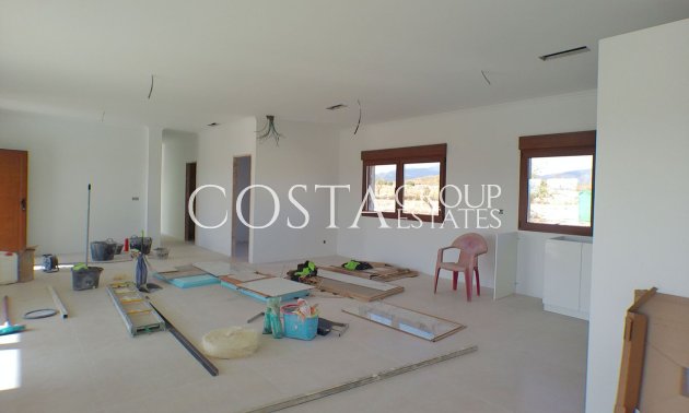 Resale - Villa -
Pinoso - Pinoso Centro