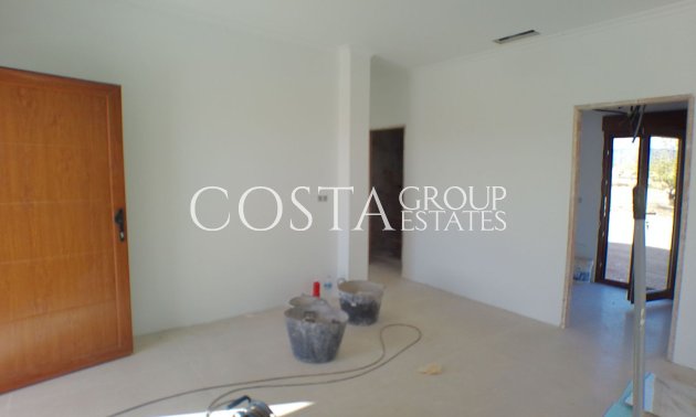 Resale - Villa -
Pinoso - Pinoso Centro