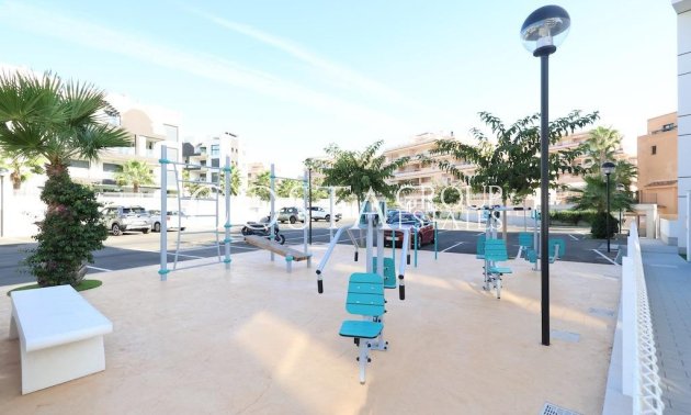 Resale - Apartments -
Orihuela - Orihuela Costa