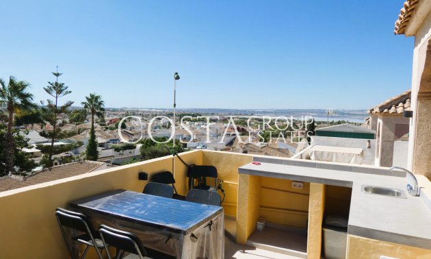 Resale - Villa -
Torrevieja - Torrevieja Centro