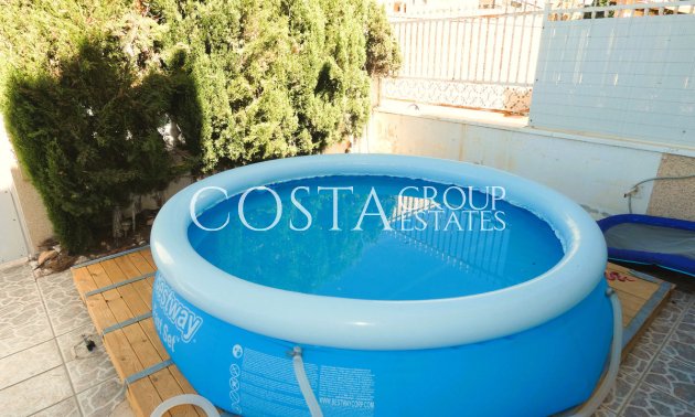 Resale - Villa -
Torrevieja - Torrevieja Centro