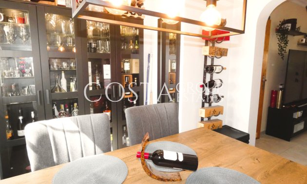 Resale - Villa -
Torrevieja - Torrevieja Centro