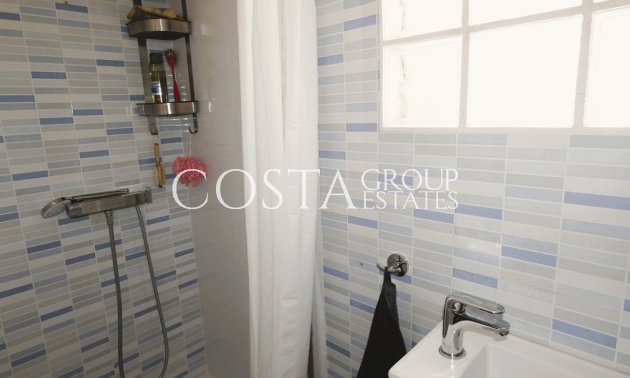 Resale - Villa -
Torrevieja - Torrevieja Centro