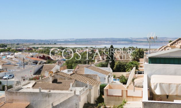 Resale - Villa -
Torrevieja - Torrevieja Centro