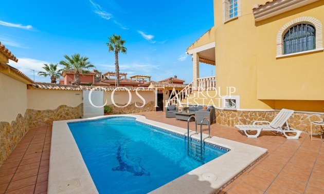 Resale - Villa -
Algorfa - Algorfa Centro