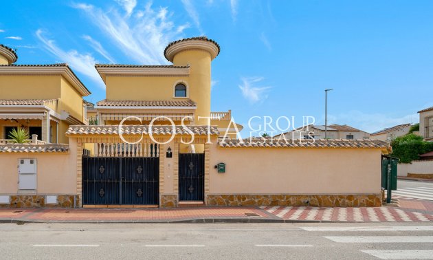 Resale - Villa -
Algorfa - Algorfa Centro